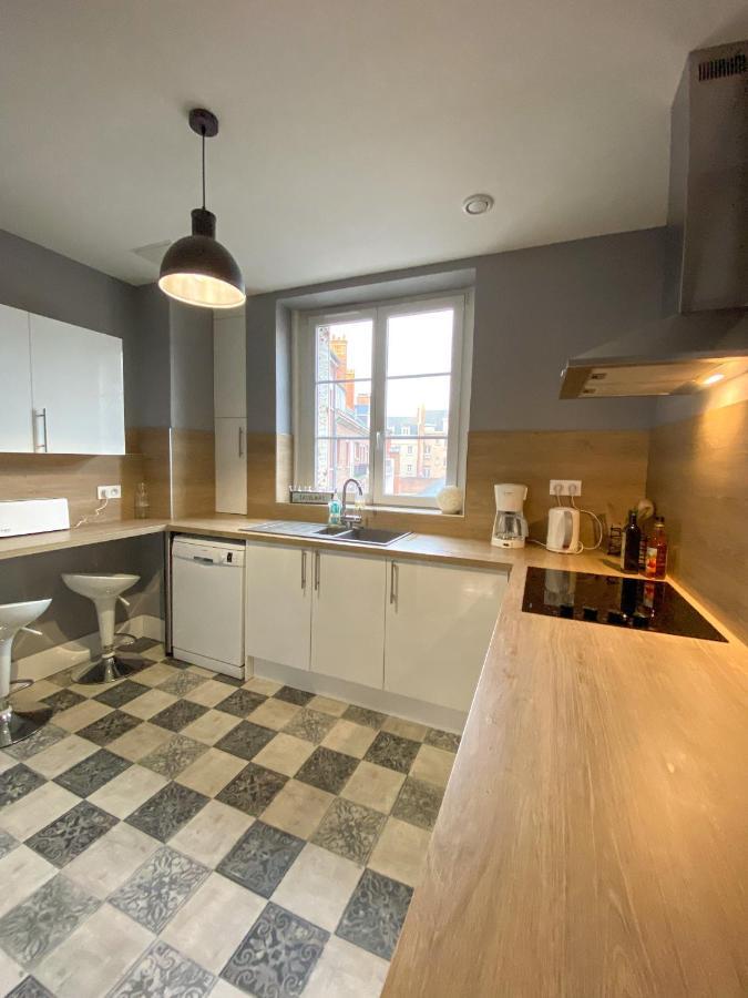 Appartement Chic, 3 Chambres, Hyper Centre-Ville, Parking Payant Amiens Exterior photo